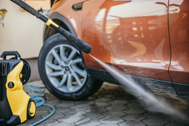 Best Roof Pressure Washing  in Belvedere, CA